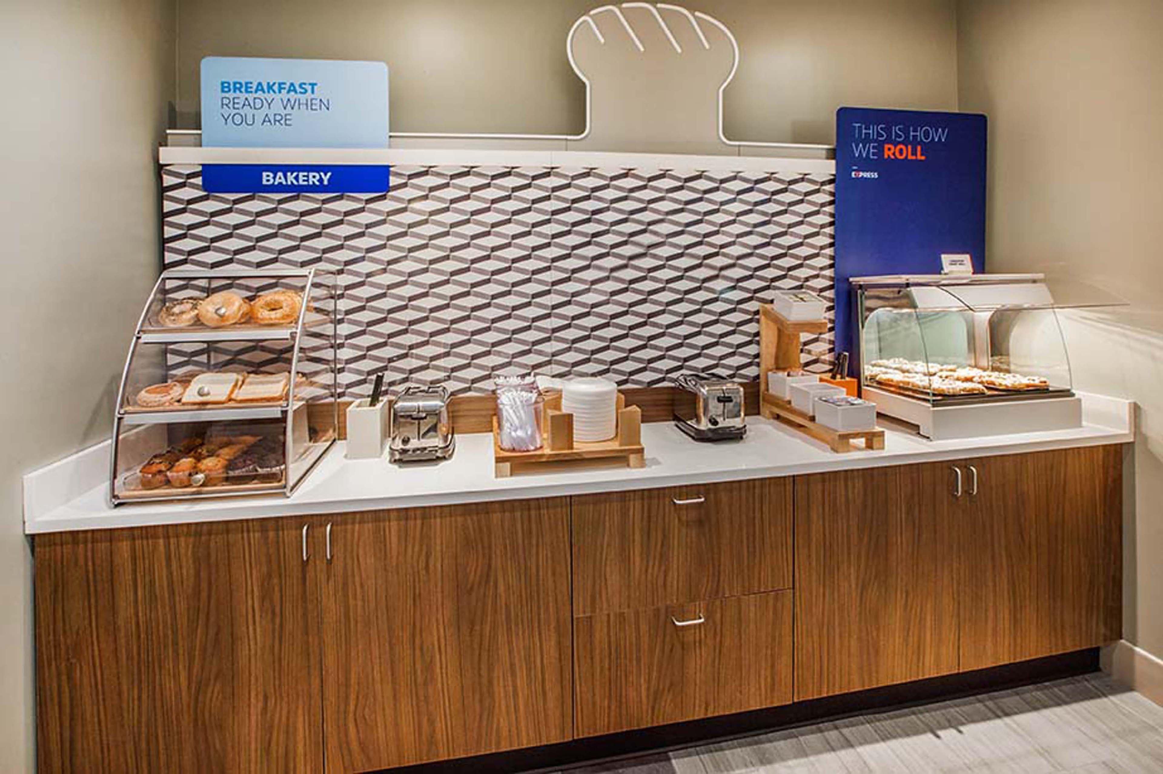 Holiday Inn Express Lexington Southwest Nicholasville By Ihg Экстерьер фото